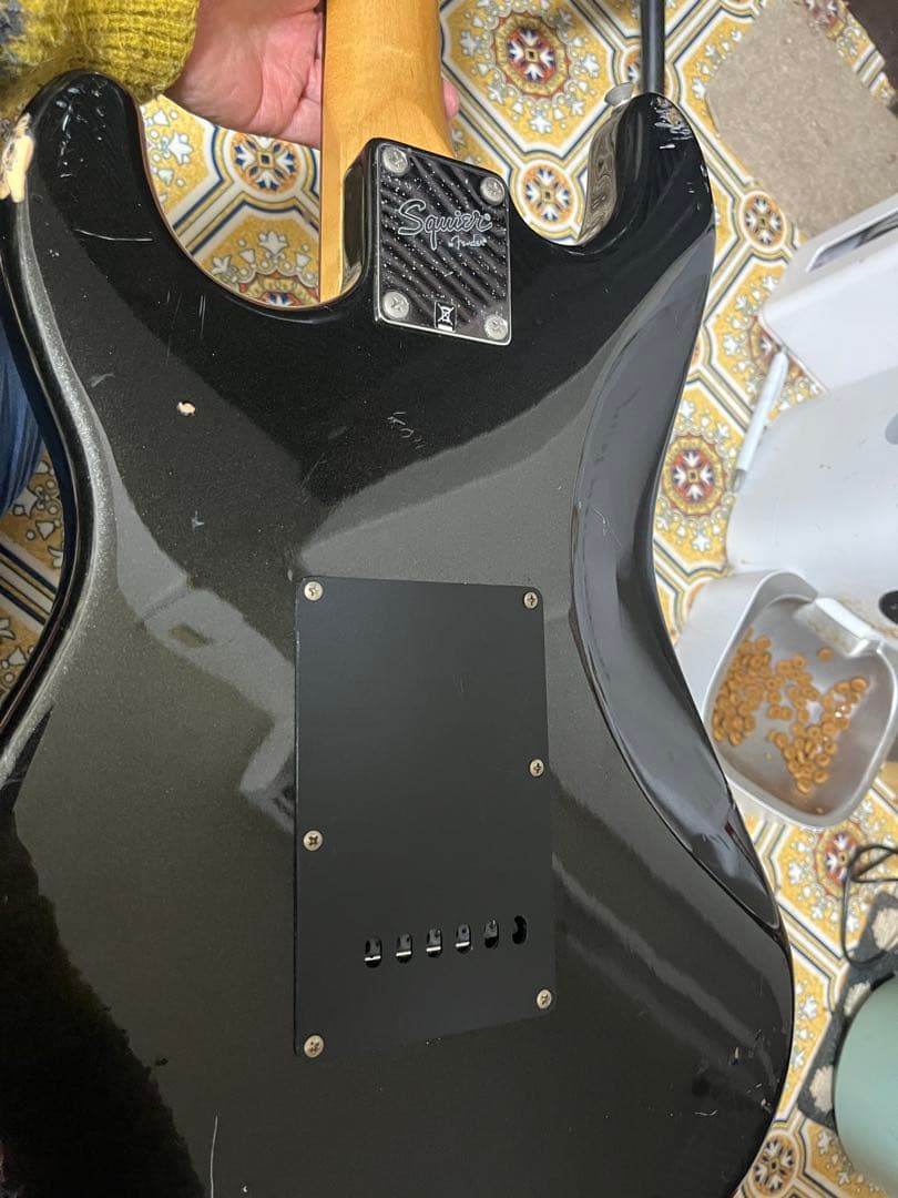 Squier by Fender Affinity ストラトキャスター　ブラック