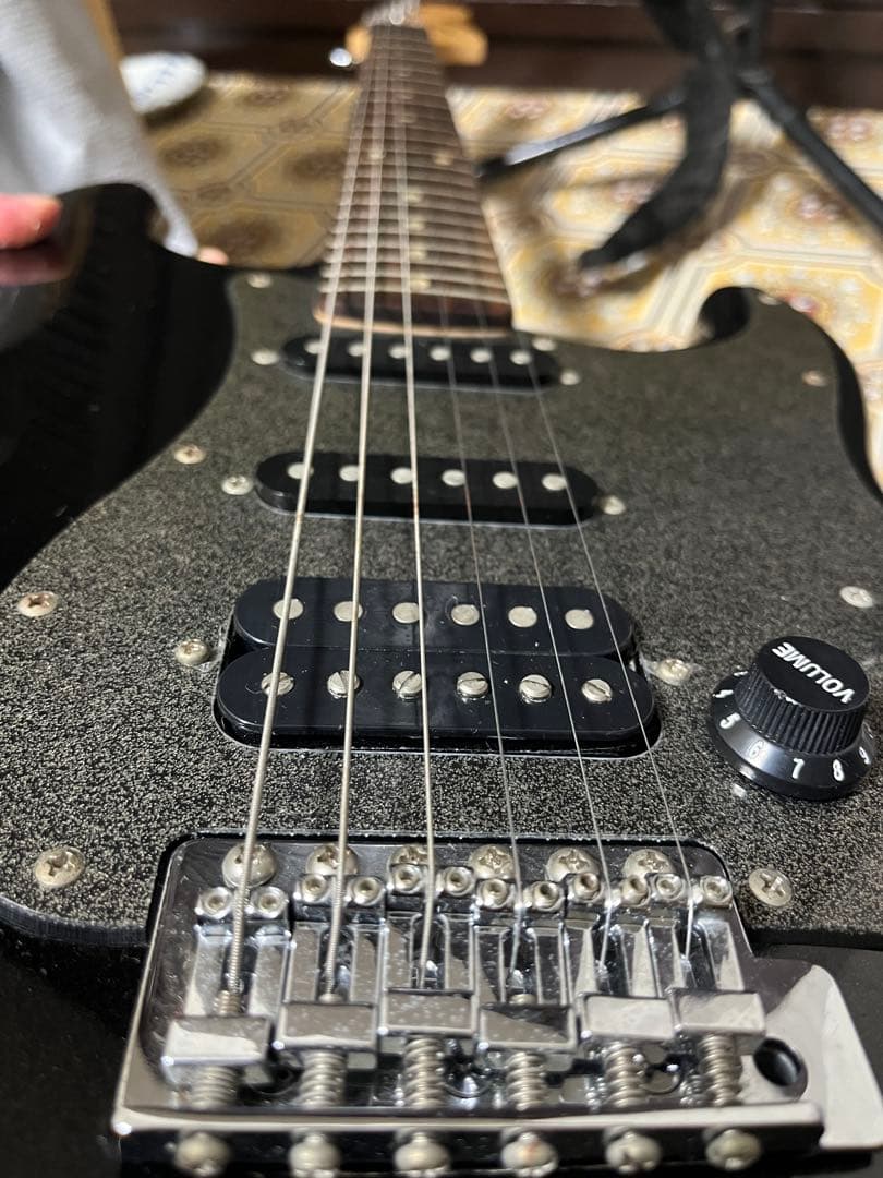 Squier by Fender Affinity ストラトキャスター　ブラック