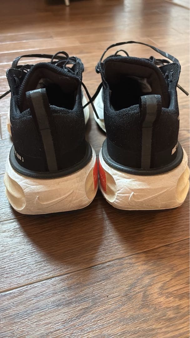 ナイキ インヴィンシブル 3 ランニングシューズ ブラック　26.5cm