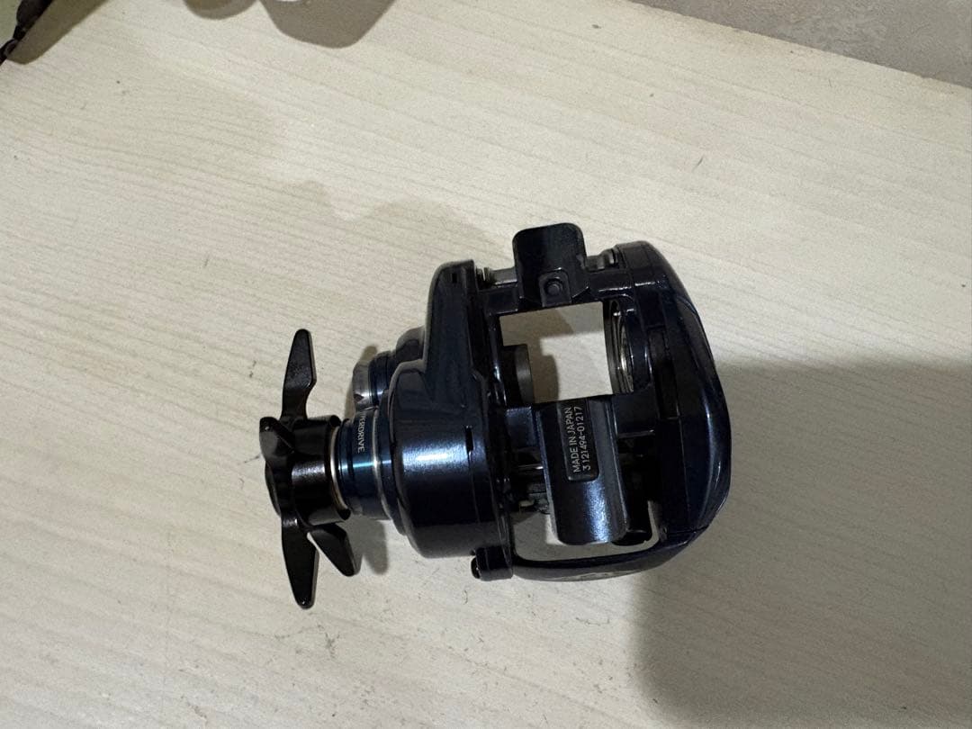 ★☆ダイワ　22ジリオンTW HD 1000 H レフト　ボディ