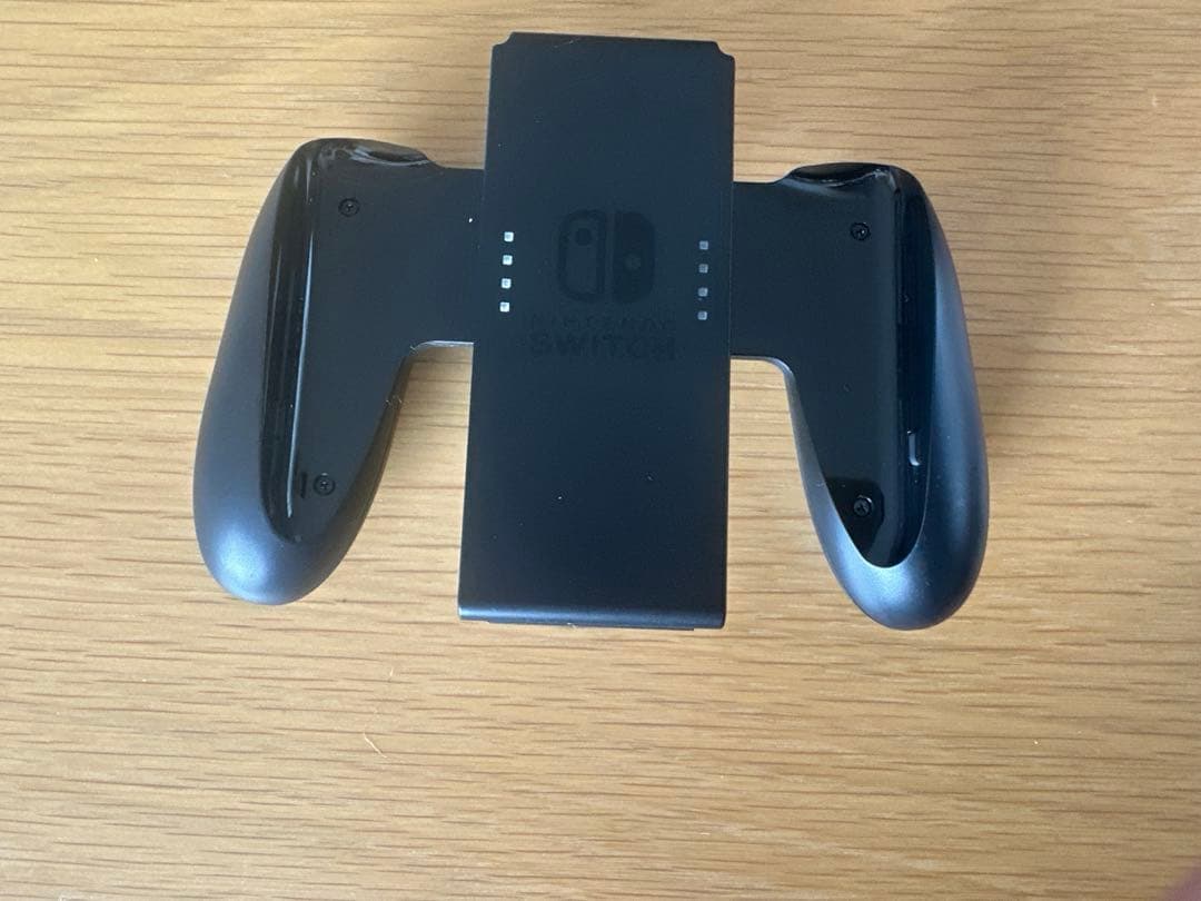 Nintendo Switch 本体 sd64GB付き　コントローラーなし