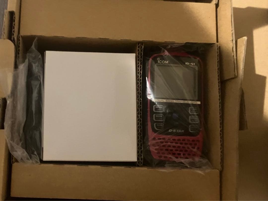 ICOM ID-51 PLUS トランシーバー　【新品同様品】