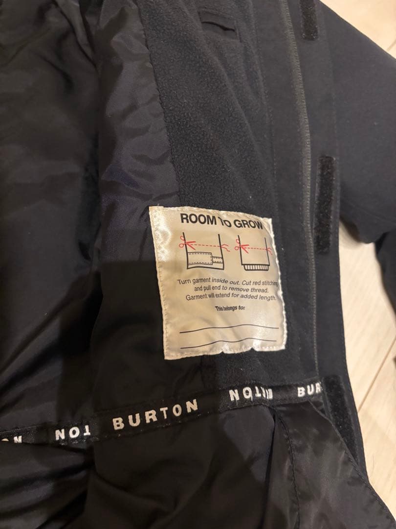 【美品】BURTON スノーボードウェア　キッズ　M 140cm