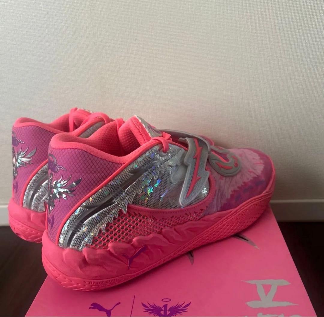 PUMA MB.05 World Tourラメロボール バスケットボールシューズ