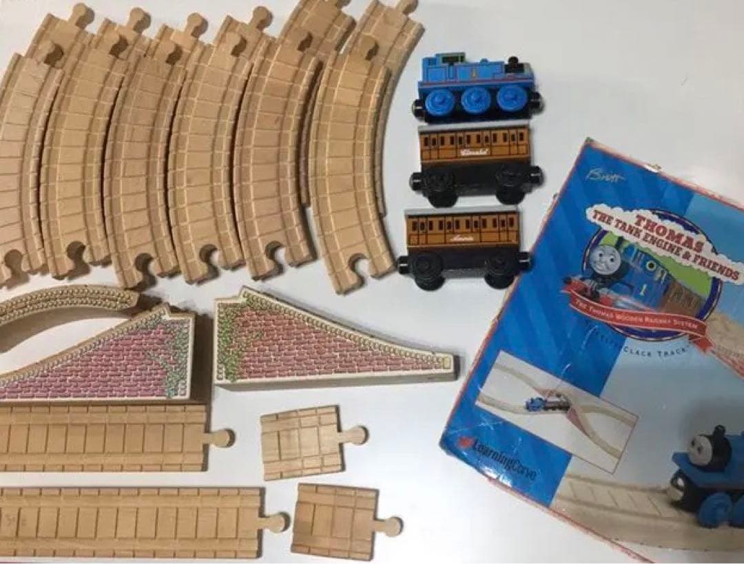 レア　溝アリ　Thomas 機関車トーマス　木製　レール　セット