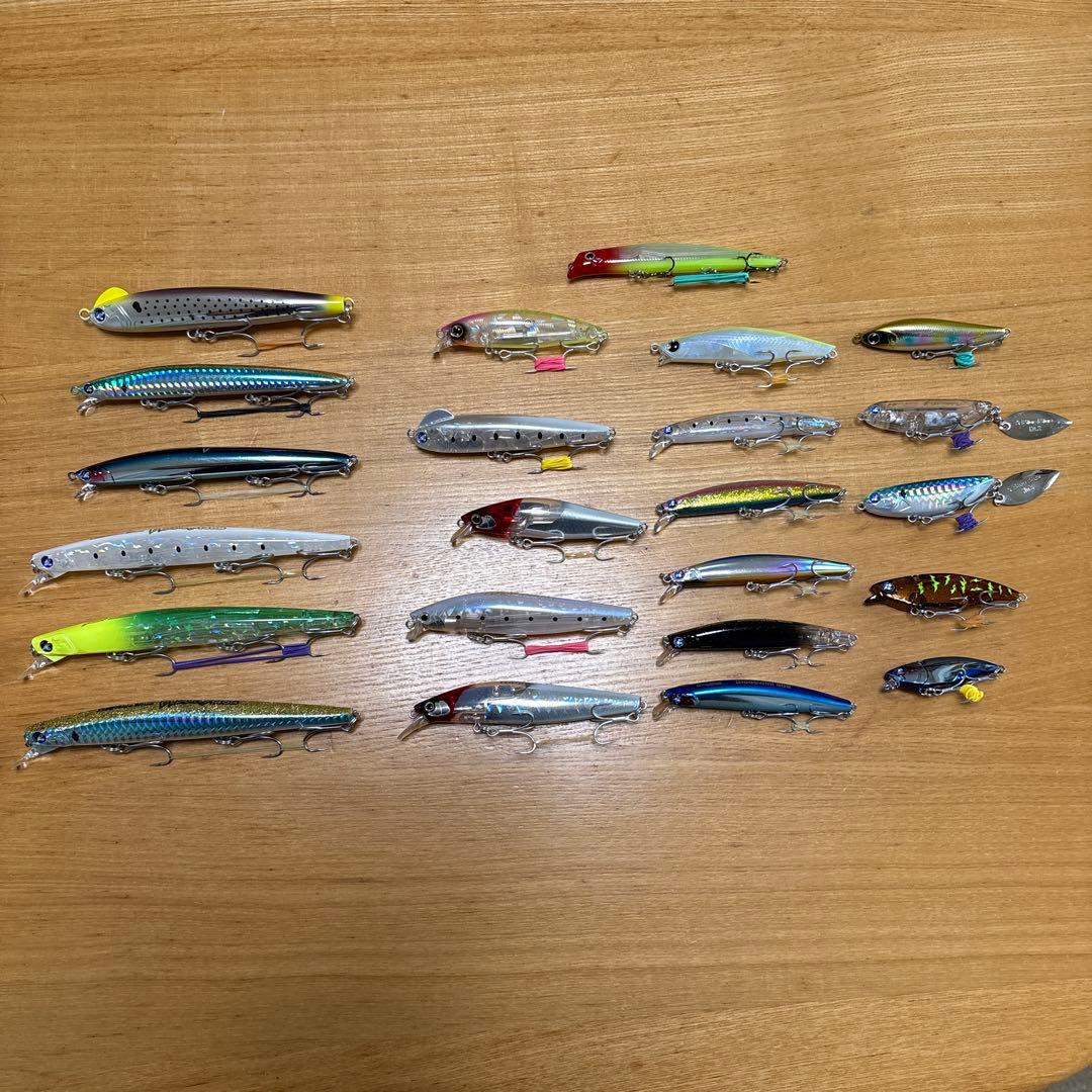 シーバスルアー(Blue Blueブローウィン他)23個