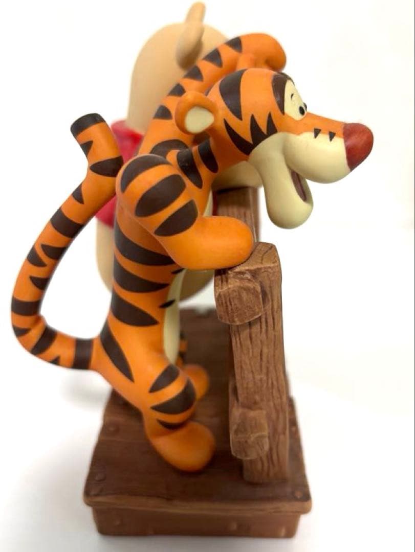 プーさん　ティガー フィギュア　レア　インテリア　ディズニー　置物
