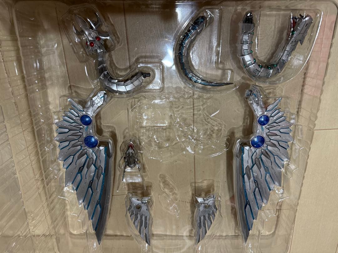 遊戯王 メガハウス サイバーエンドドラゴン カイザー亮のアクスタ付き