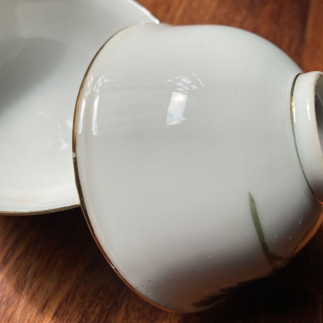 中国清朝末期民国時代の湯呑み2個、牡丹紋様　コップ