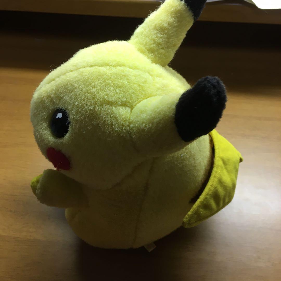 処分セール！値下げ中！】ピカチュウ　等身大　フィギュア　人形