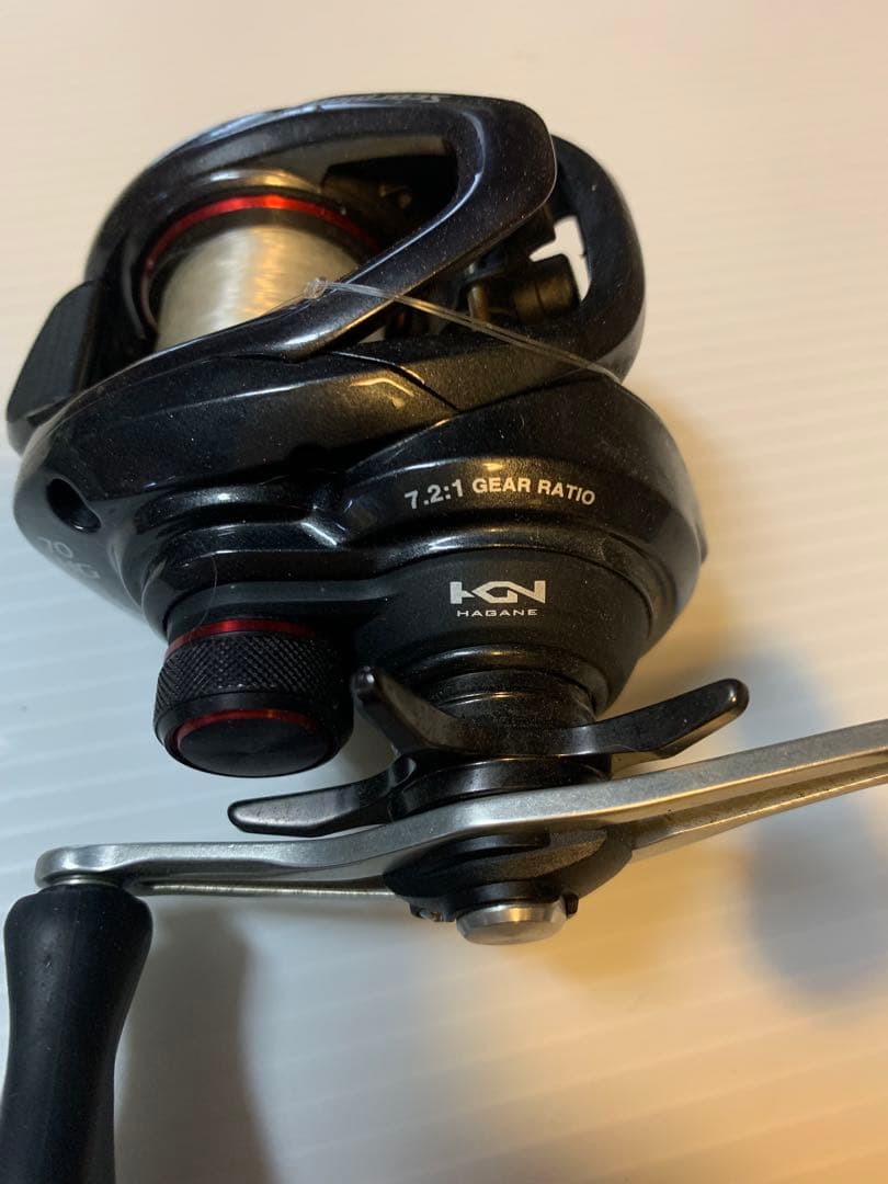 Scorpion ベイトリール 7.2:1 ギア比 ブラック