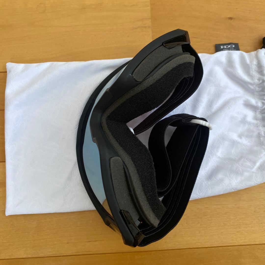 Oakley スノーゴーグル