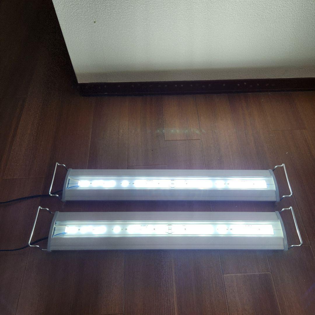 【引き取り歓迎】アクロ OVAL LED 600 BRIGHT 2本セット
