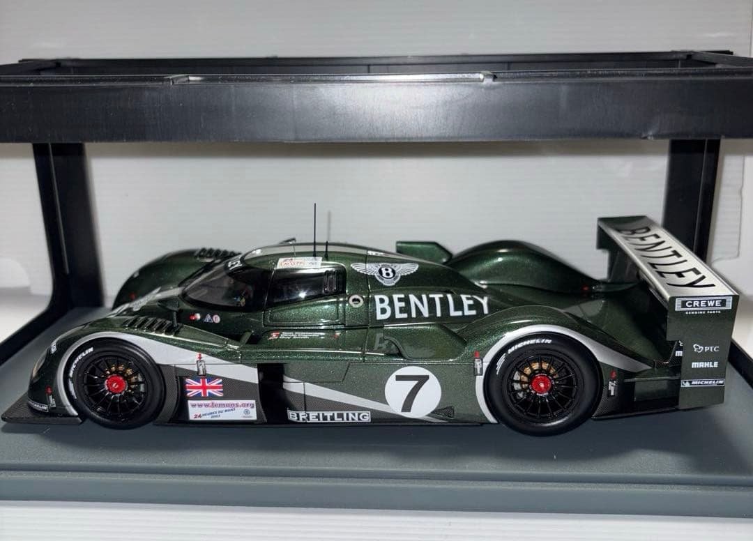 オートアート ベントレー スピード8 1/18 #7
