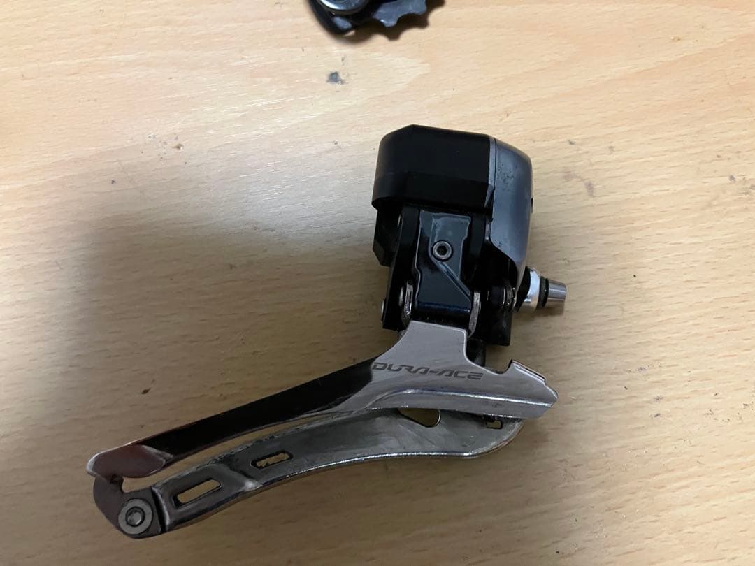 シマノ　デュラエース Di2 9070 ディレーラー　前後セット売り