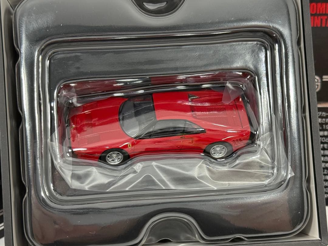 1/64 トミカリミテッドヴィンテージネオ フェラーリ GTO 赤