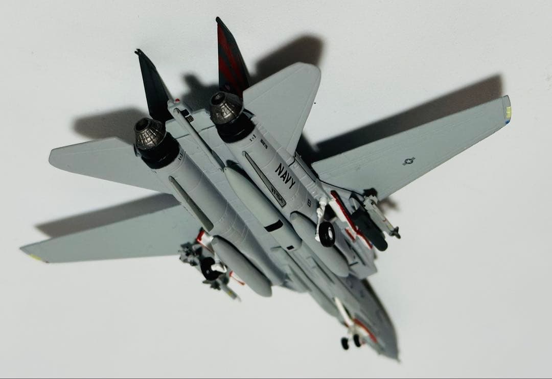 航空機・ヘリコプター hogan M-SERIES 1/200 F-14A VF-154