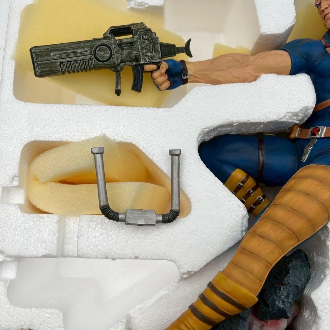 ウルヴァリン　1/6　フィギュア　コトブキヤ　ARTFX　検　ケーブル