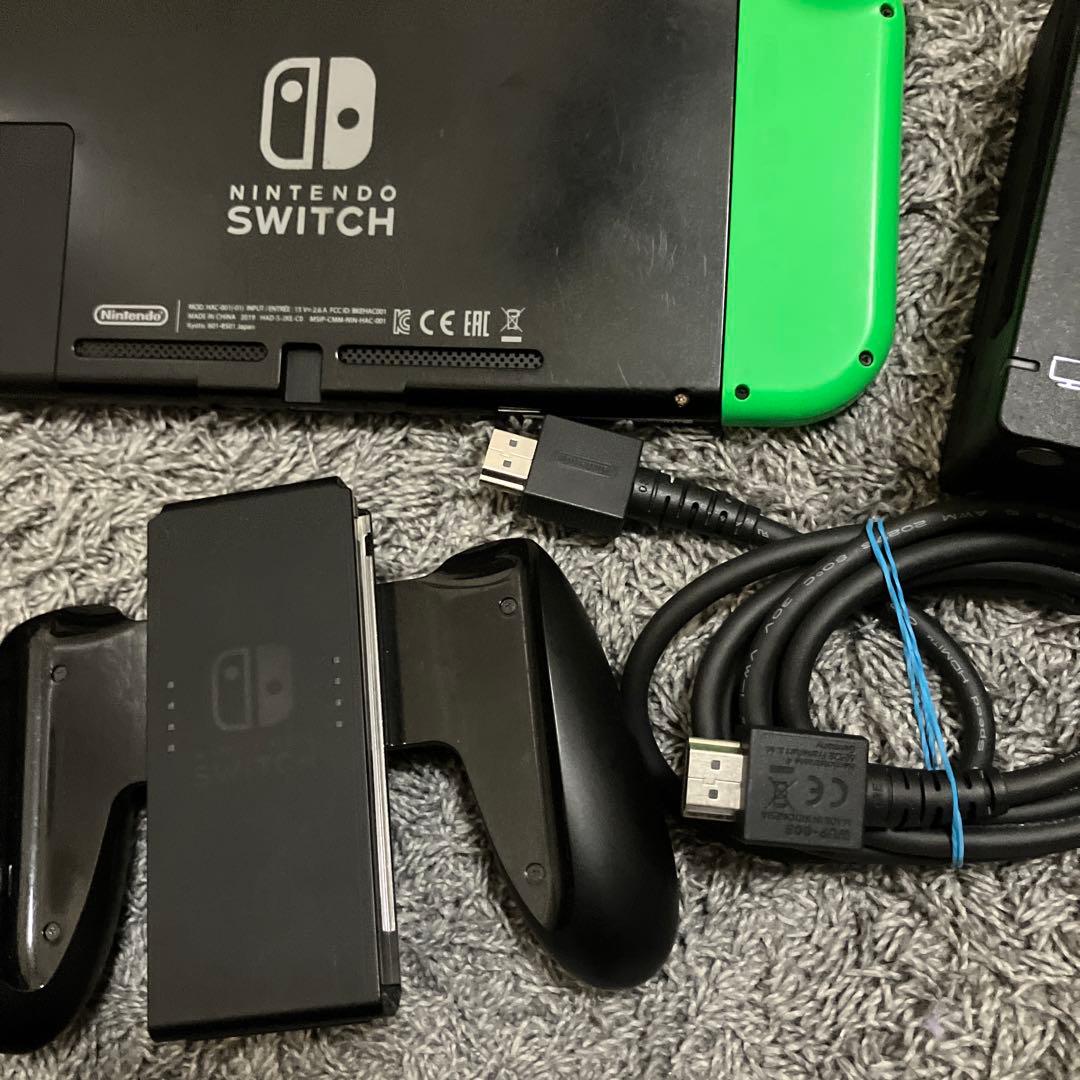 Nintendo Switch ネオングリーン/ネオンピンク 本体　新型