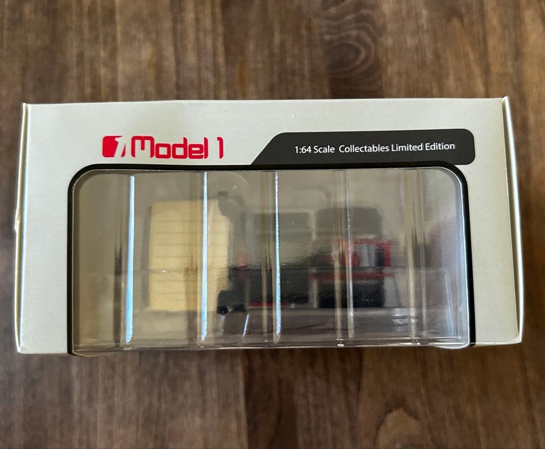 Model1 モデルワン 1/64 三菱 ふそう ザ・グレート（1986）