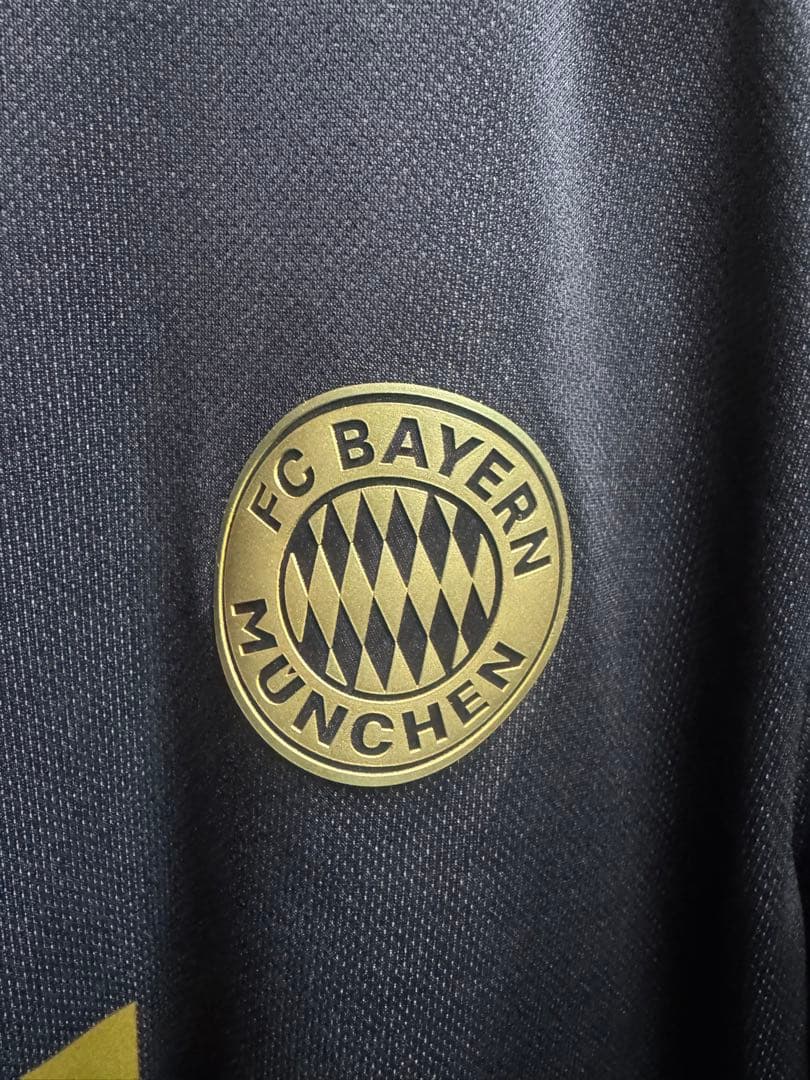 adidas バイエルンミュンヘン 21-22 アウェイ レプリカユニフォーム