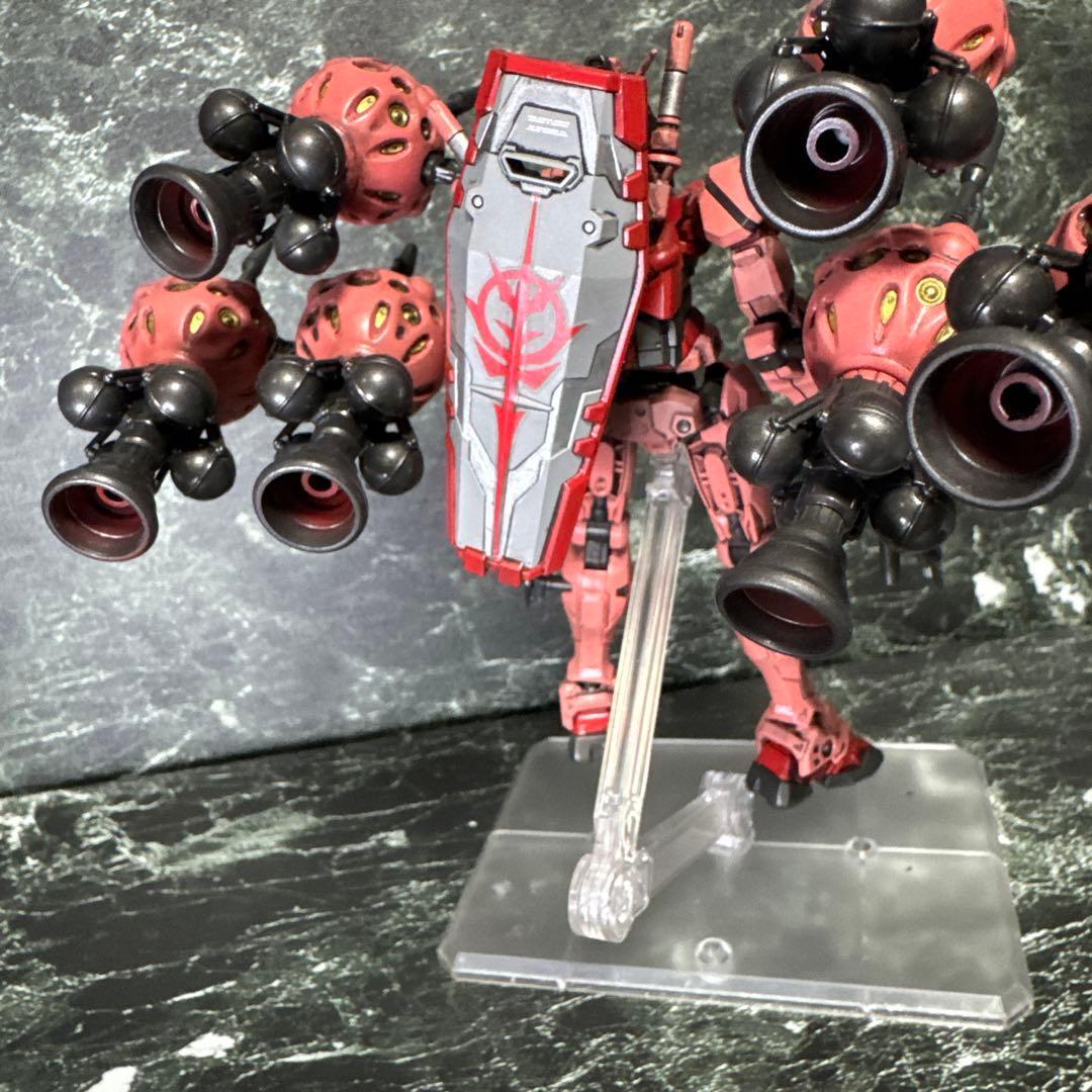 ジークアクス　HG 赤いガンダム　ビット6個装備　塗装完成品　ガンプラ