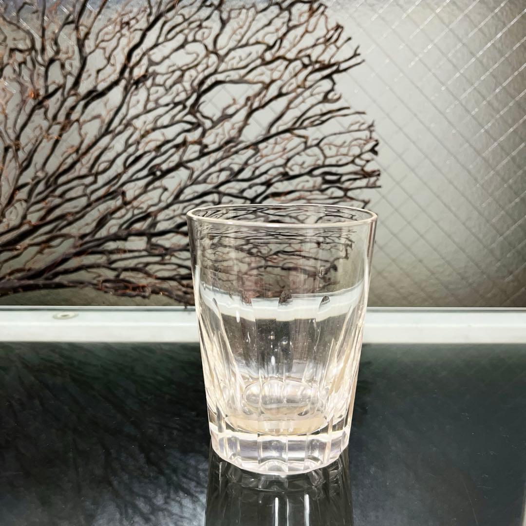 骨董　時代ガラス　希少　寸胴型　切子　水飲みコップ　ウランガラス　１客