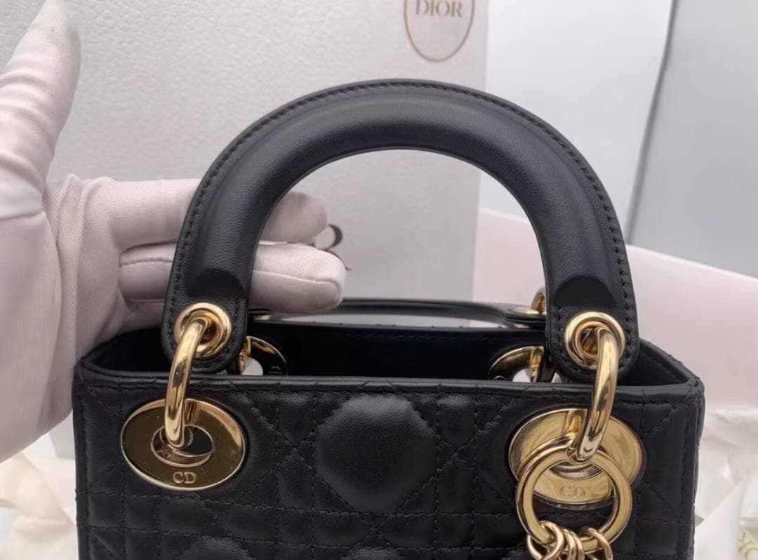 Dior ブラック ショルダーバッグ~~~