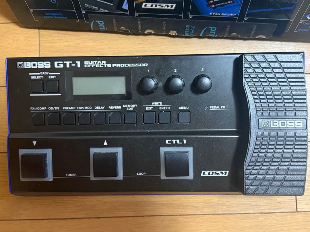 Boss GT-1 (説明書 アダプター付き)