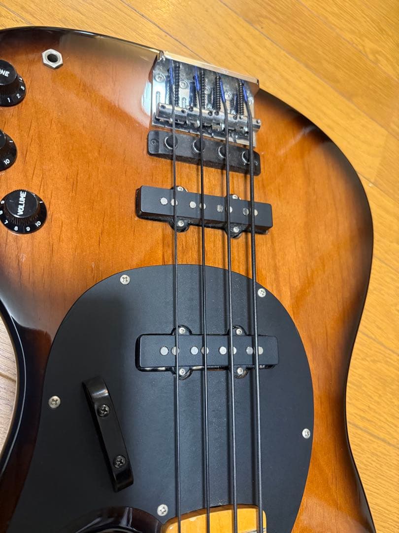 エレキベース　オリジナル　ショートスケール
