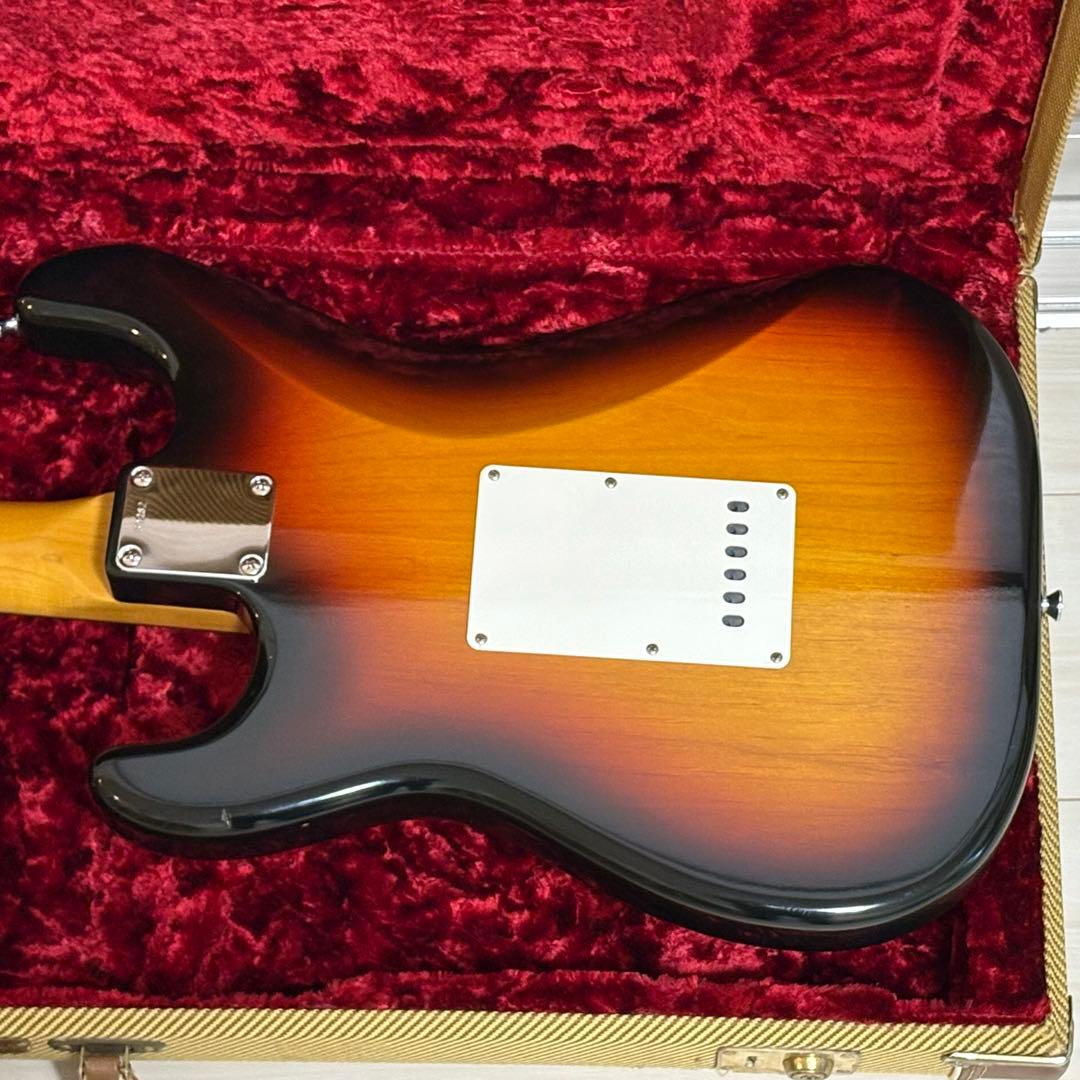 Edwards E-SE-98R/LT ストラトキャスタータイプ