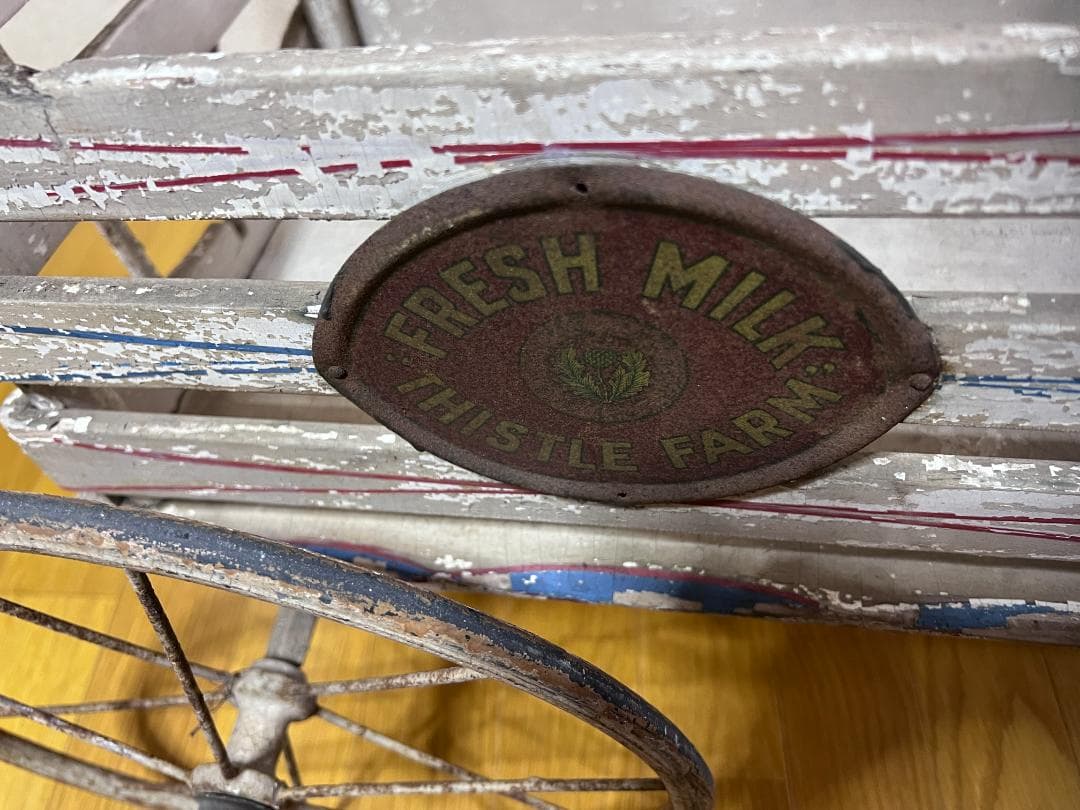 手押し車　三輪車　木とアイアン非常に古い　ヨーロッパの物