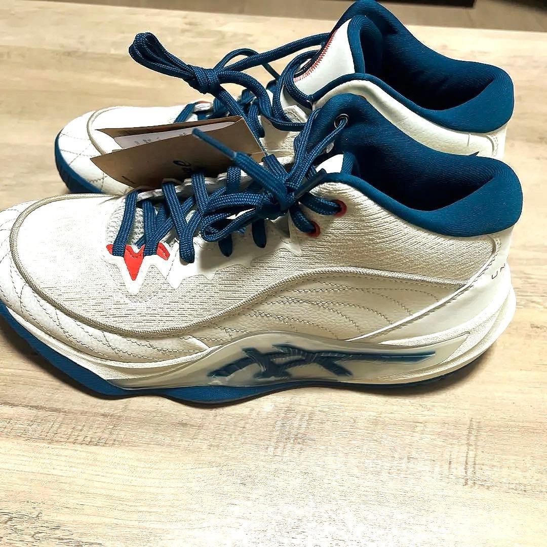 アシックス　UNPREARS3 28cm 新品　未使用