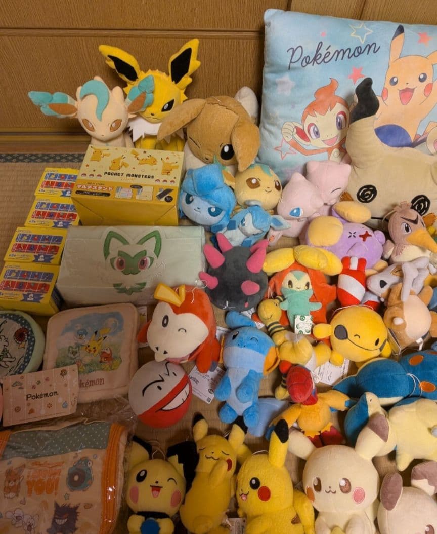 約97個　ポケモンセンター　ポケドール　プライズ　くじ　まとめ売り　ぬいぐるみ