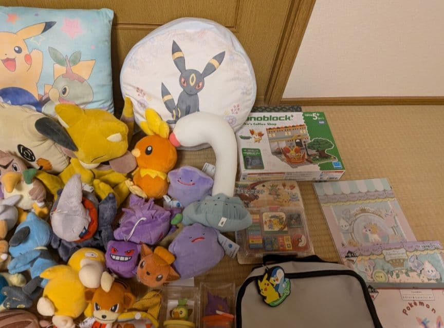 約97個　ポケモンセンター　ポケドール　プライズ　くじ　まとめ売り　ぬいぐるみ