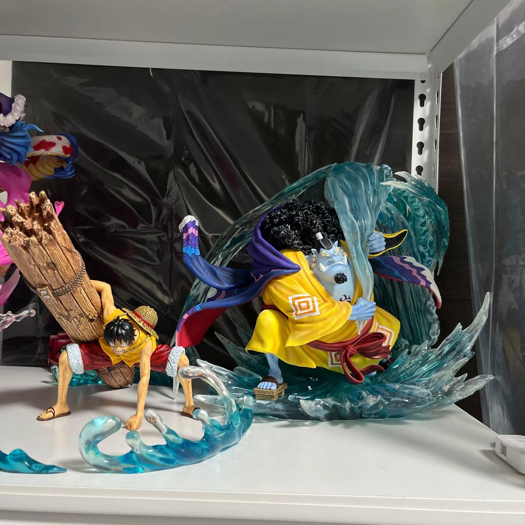 ジンベエ　フィギュア