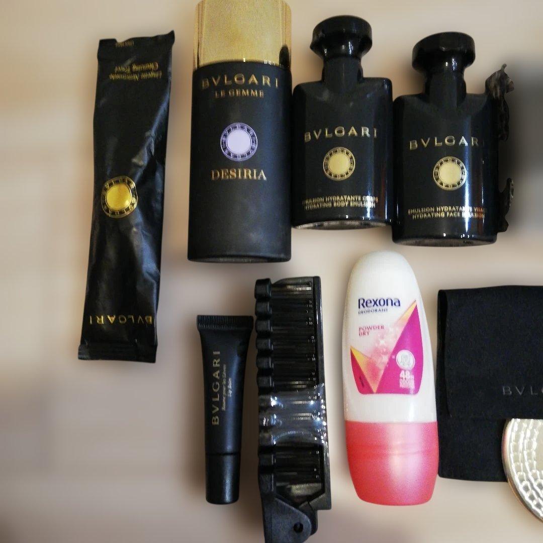 【新品未使用】エミレーツ航空 ファーストクラス アメニティバッグ ブルガリ✦