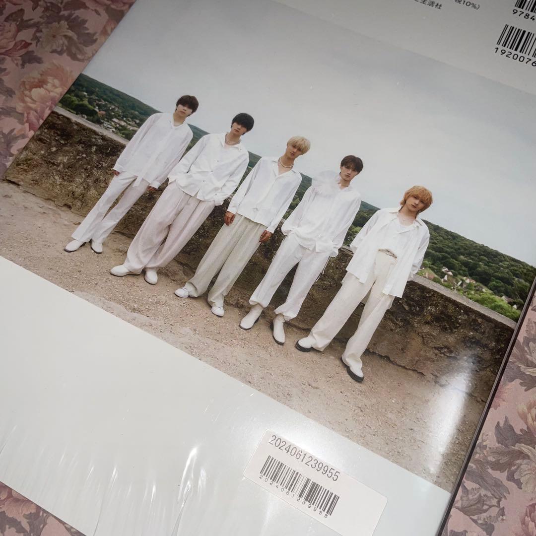 M!LK 吉田仁人10th ANNIVERSARY [プレミル限定]小冊子