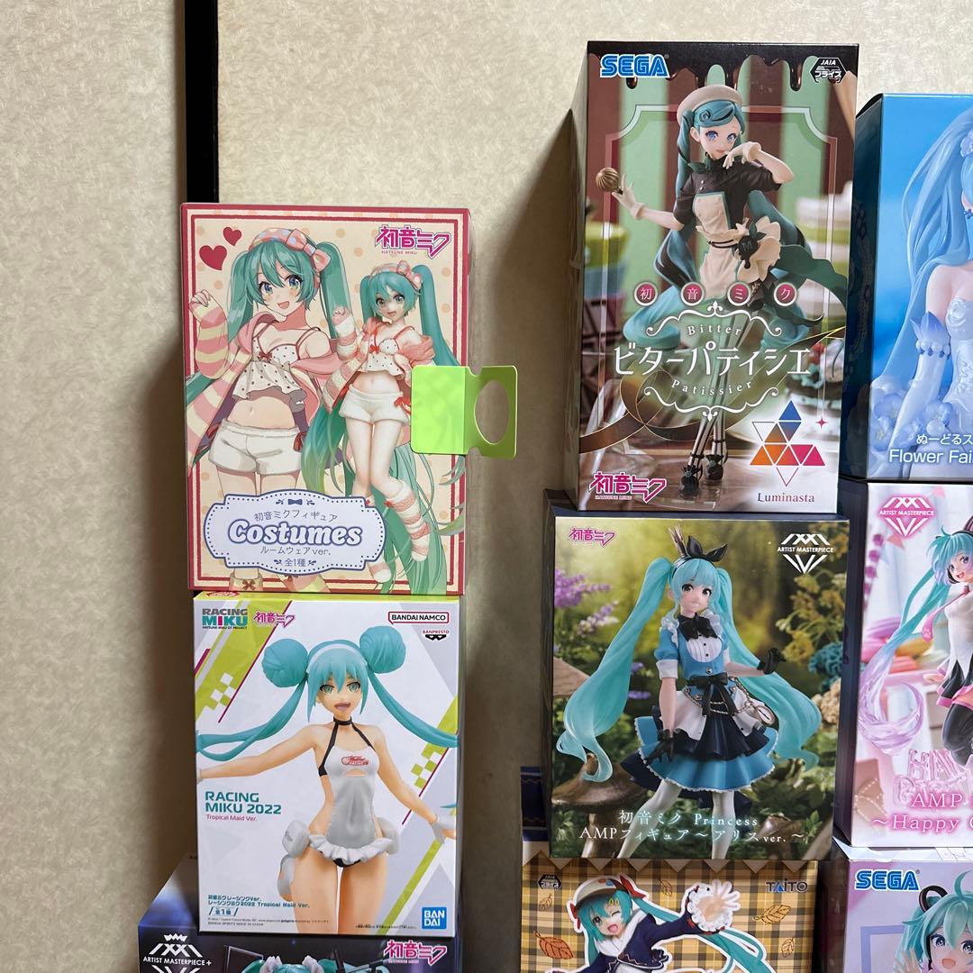 初音ミク フィギュア 18個 AMP+ 親指姫 バニー 他