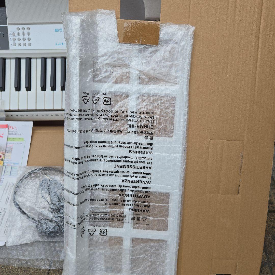 美品　CASIO 電子キーボード LK-516 付属品あり