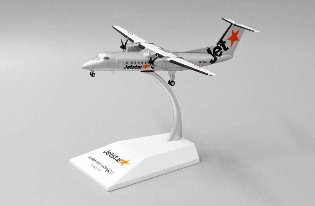 ジェットスター Dash8-Q300 VH-TQM 1/200