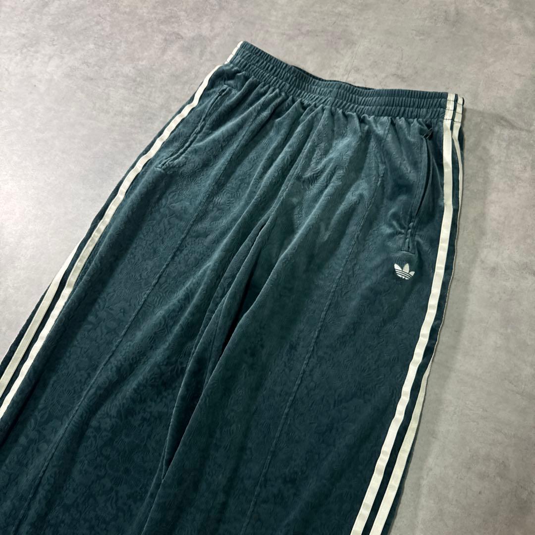 adidasトラックパンツ ベロア LIBERTY LONDON グリーン XL