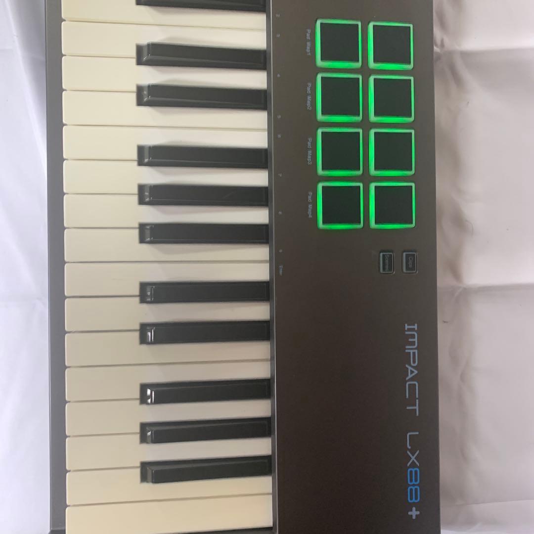 Nektar IMPACT LX88 MIDIキーボード