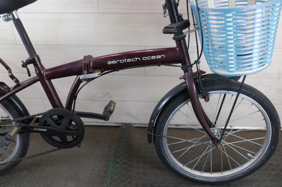 小径車　折りたたみ　20インチ　6速