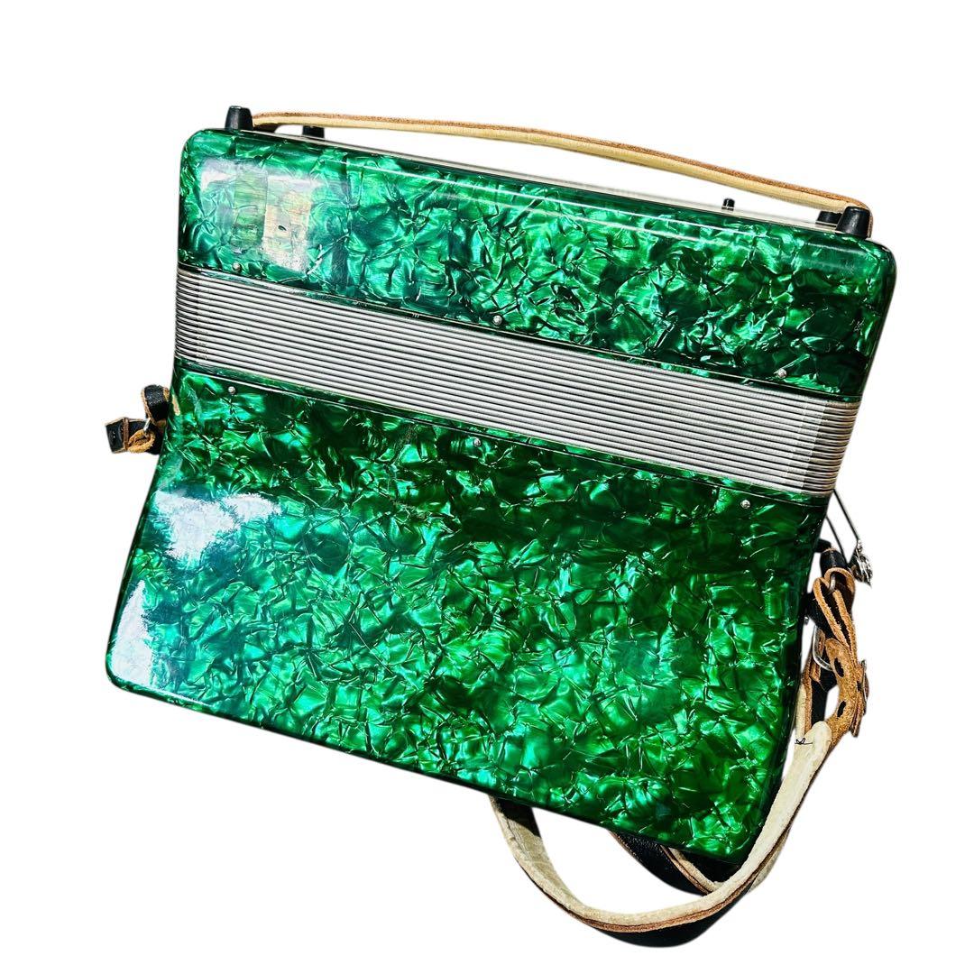 YAMAHA アコーディオン　ALTO32