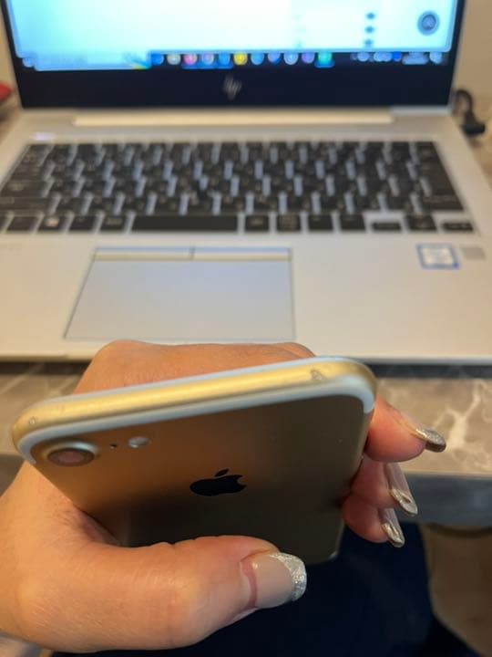 【週末限定お値下げ中】iPhone7