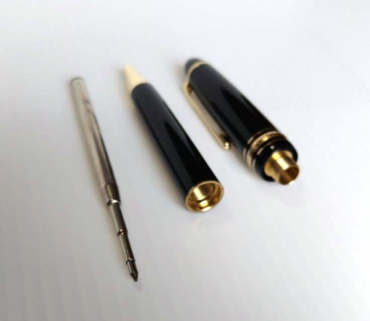 ボールペン　MONTBLANC
