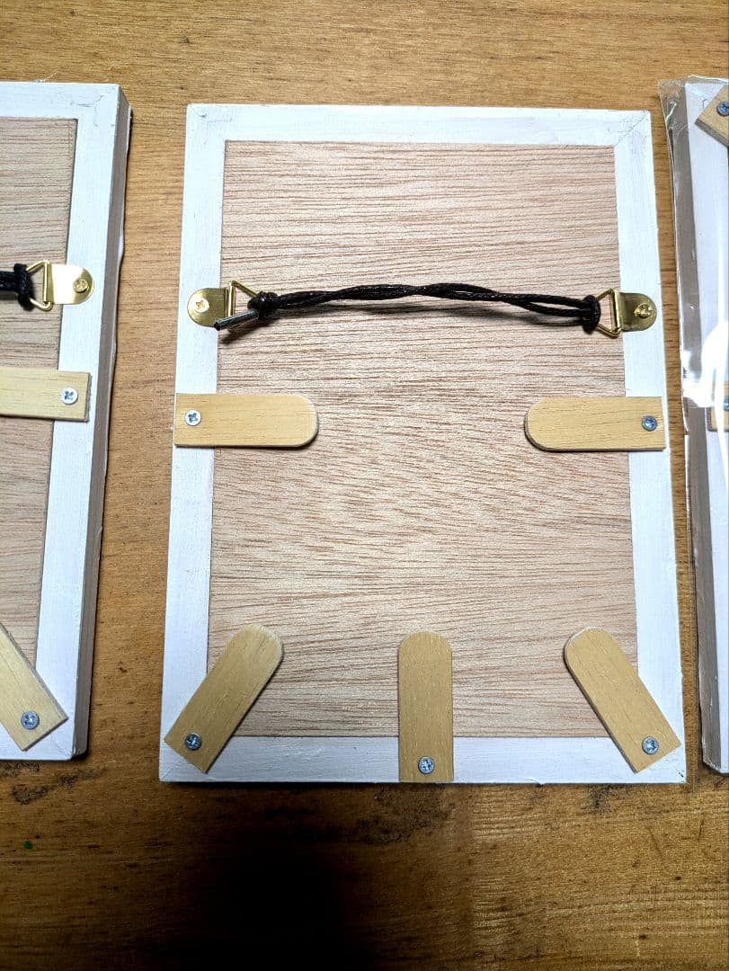 aik2005ページ　額縁価格！