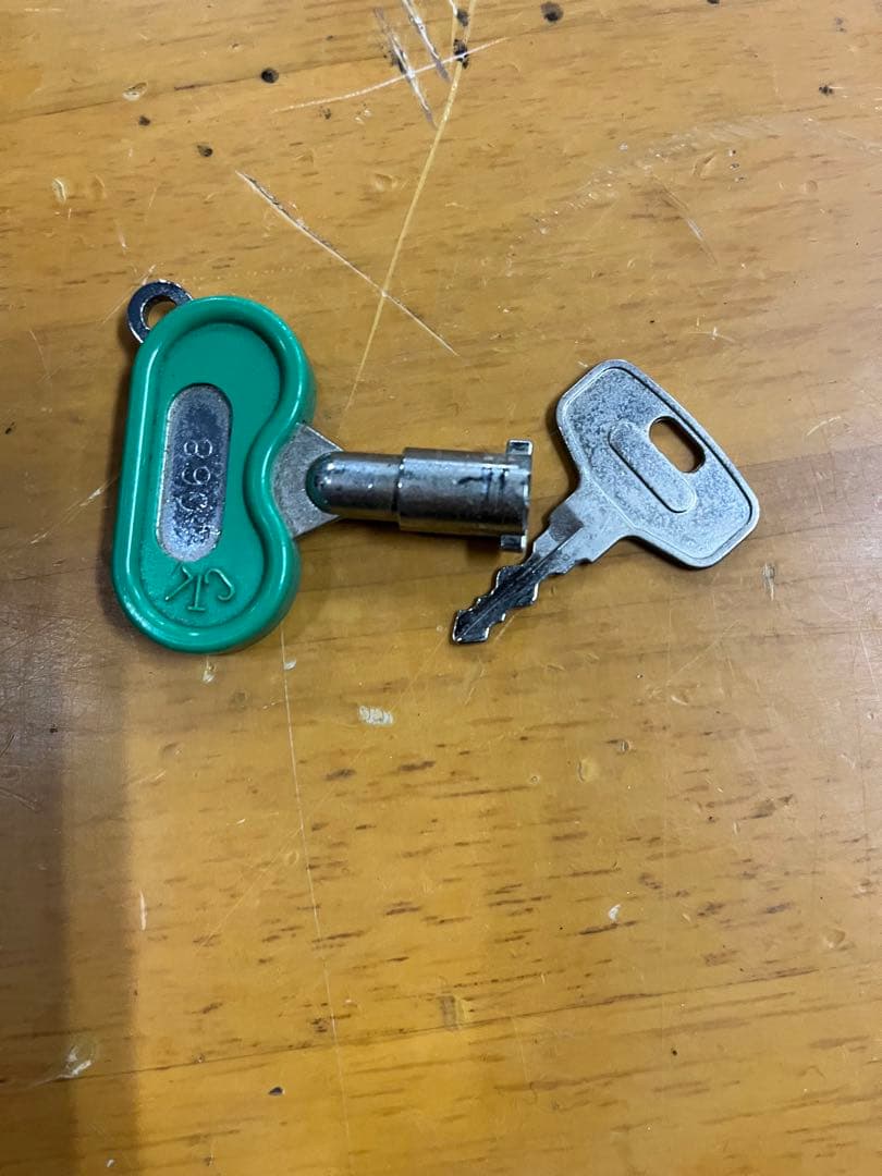 パチスロ実機 ハードボイルド2 Sammy 不要機 鍵付き 現状品