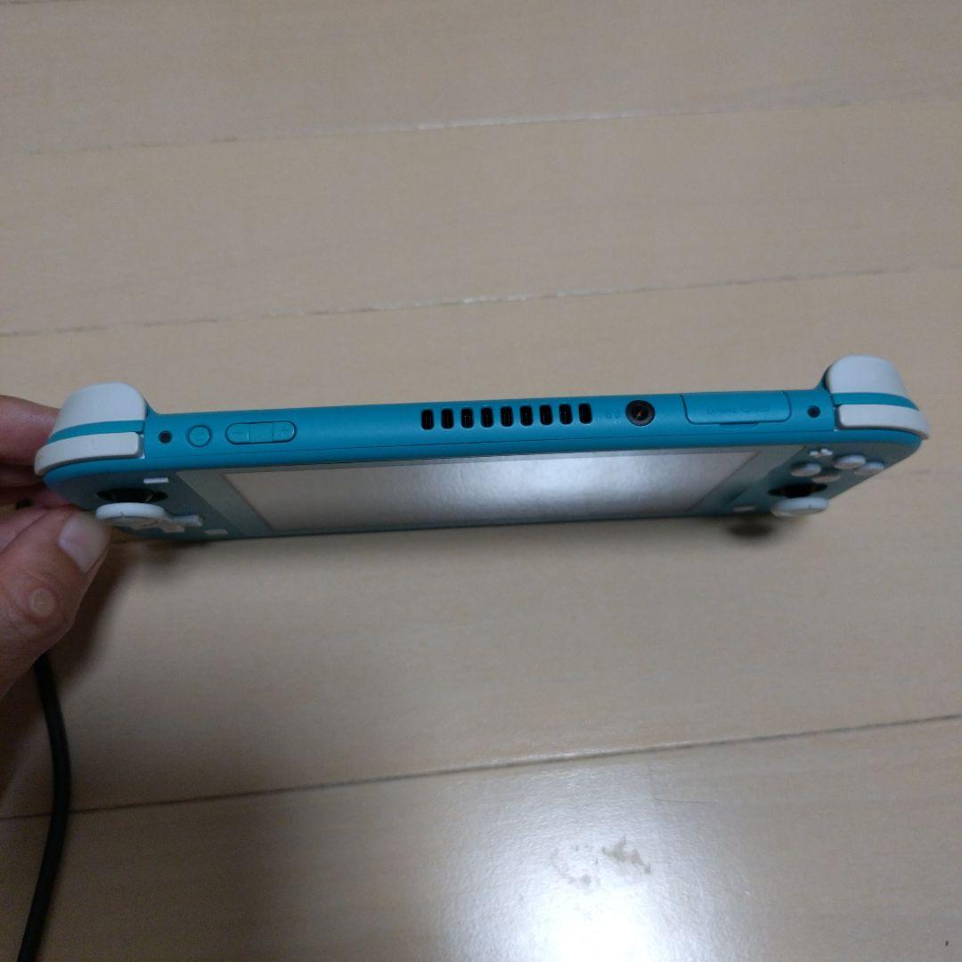 Nintendo　Switch　light　ターコイズ